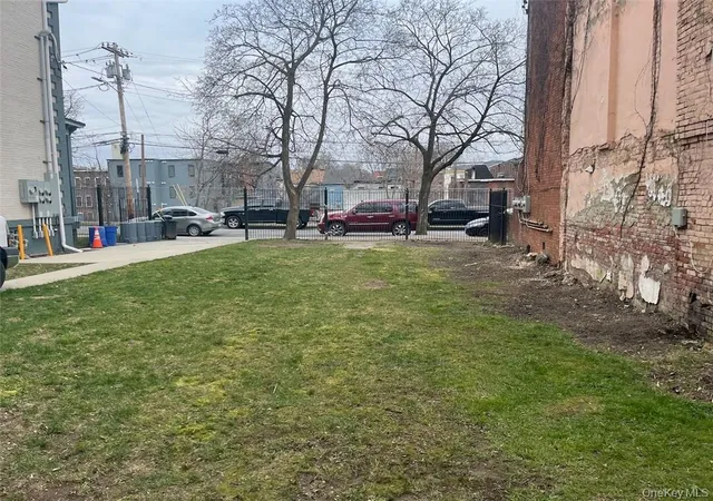 7th image of 35 Johnston St, Newburgh (city), NY 12550 | MLS# 1025948