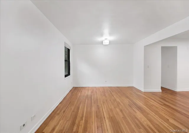 Photo 4 of House for sale at 40 Rockledge Rd #1A, Greenburgh, NY 10530 | MLS# 1025958 | Listing updated on 2026-08-18