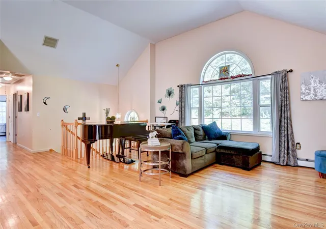 4th image of 168 Dunn Town Rd, Mamakating, NY 12790 | MLS# 1025969