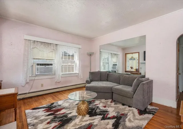 Photo 3 of Sale Pending at 1640 Roosevelt St, Hempstead, NY 11510 | MLS# 1026009 | Listing updated on 2026-09-25