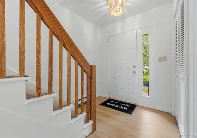 Photo 4 of Sale Pending at 117 Krystal Dr, Somers, NY 10589 | MLS# 1026016 | Listing updated on 2026-08-10