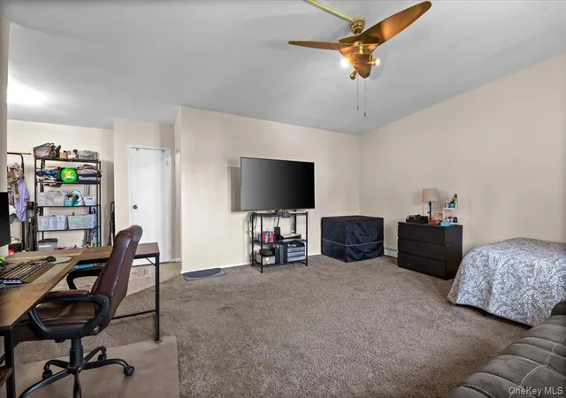 Listing Photo 5 - Condo for sale in building located at 267 N Newbridge Rd, Hempstead, NY 11756 - Unit #2D
