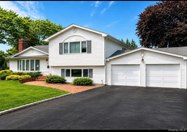 1st image of 201 Wampum Ln, Islip, NY 11795 | MLS# 1026023