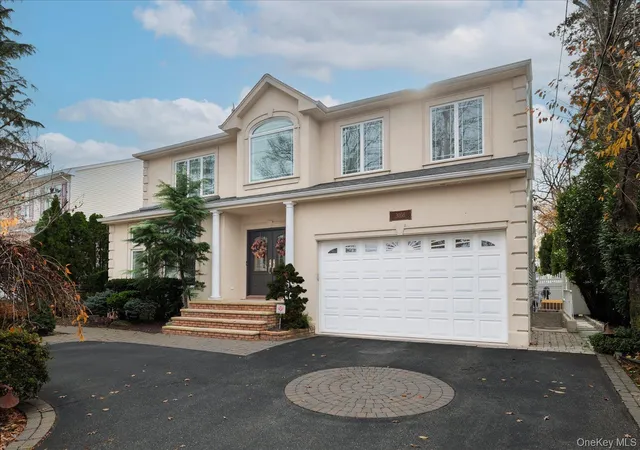 Photo 3 of Sale Pending at 3056 Valentine Pl, Hempstead, NY 11793 | MLS# 1026024 | Listing updated on 2026-08-20