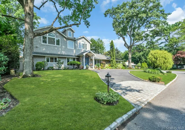 4th image of 18 Regent Pl, Roslyn, NY 11576 | MLS# 1026041