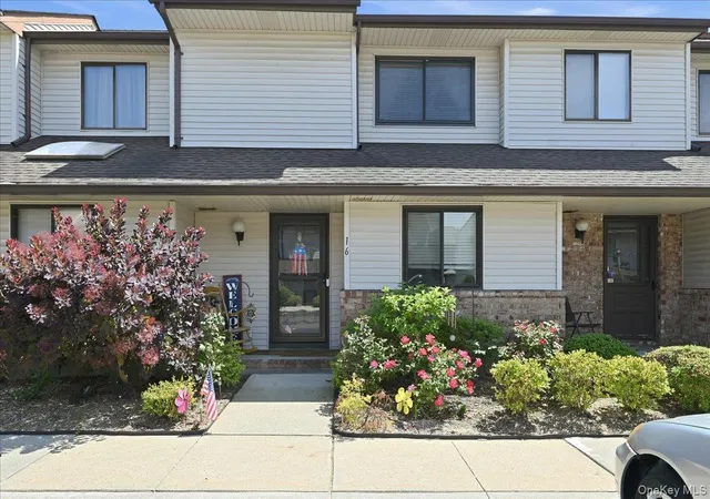 Photo 2 of Sale Pending at 16 Balsam Ct, Hempstead, NY 11793 | MLS# 1026043 | Listing updated on 2026-08-03