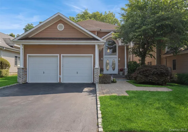 2nd image of 103 Redan Dr Smithtown, Smithtown, NY 11787 | MLS# 1026048