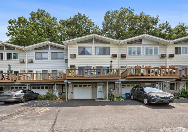 Photo 1 of Condo for sale at 24 Scenic Cir #24, Cortlandt, NY 10520 | MLS# 1026053 | Listing updated on 2026-09-18