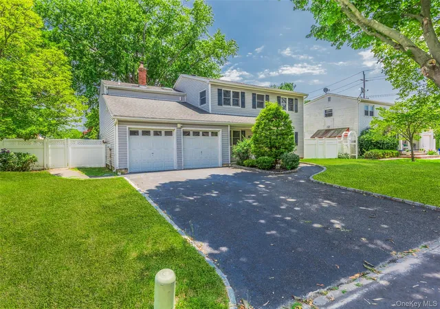 Photo 2 of Sale Pending at 23 Babcock Ave, Brookhaven, NY 11779 | MLS# 1026055 | Listing updated on 2026-08-26