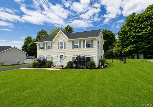 Photo 1 of Sale Pending at 3 Sharon Dr, Middletown, NY 10941 | MLS# 1026058 | Listing updated on 2026-08-26