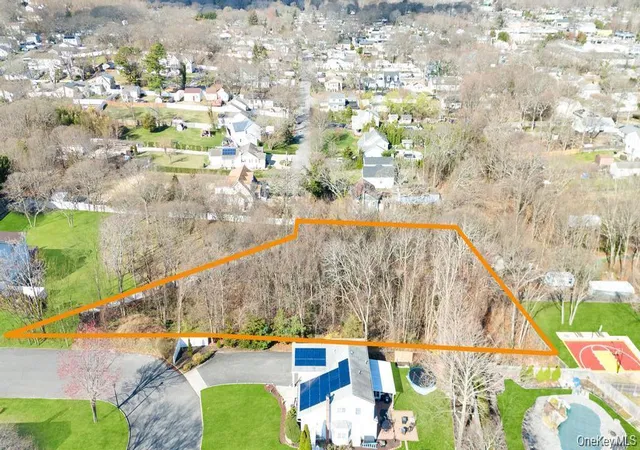 3rd image of Peconic St, Selden, NY 11784 | MLS# 1026073