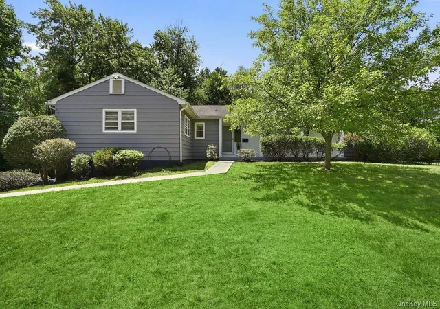 1st image of 5 Deer Meadow Dr, Clarkstown, NY 10994 | MLS# 1026080