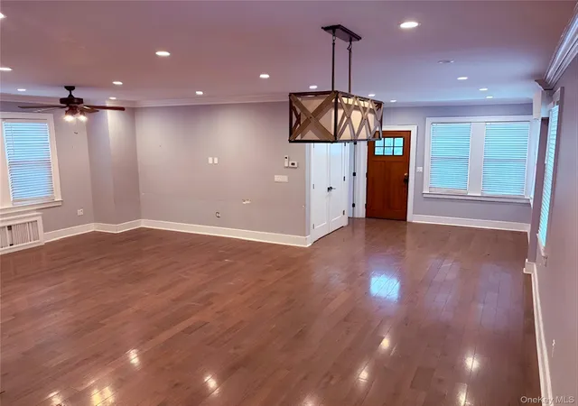 2nd image of 435 Beach 124 St, Rockaway Park, NY 11694 | MLS# 1026087