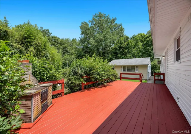 5th image of 499 Silver St St, West Babylon, NY 11704 | MLS# 1026091