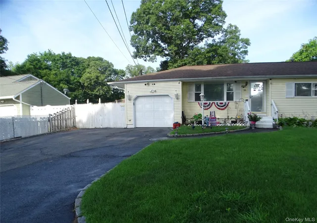Photo 2 of Sale Pending at 22 Newtown Ave, Brookhaven, NY 11784 | MLS# 1026104 | Listing updated on 2026-08-06