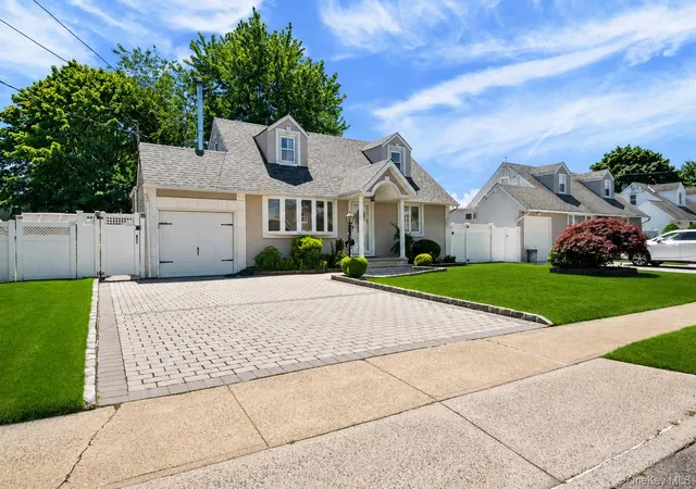 Photo 2 of Sale Pending at 1882 Byrd Dr, East Meadow, NY 11554 | MLS# 1026116 | Listing updated on 2026-08-12
