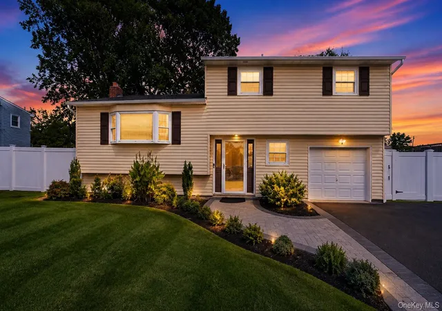 3rd image of 37 Holiday Park Dr, Brookhaven, NY 11720 | MLS# 1026136