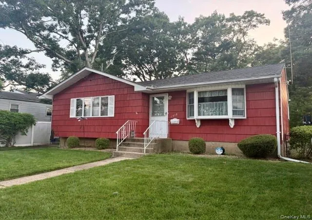 1st image of (Undisclosed), West Babylon, NY 11704 | MLS# 1026163