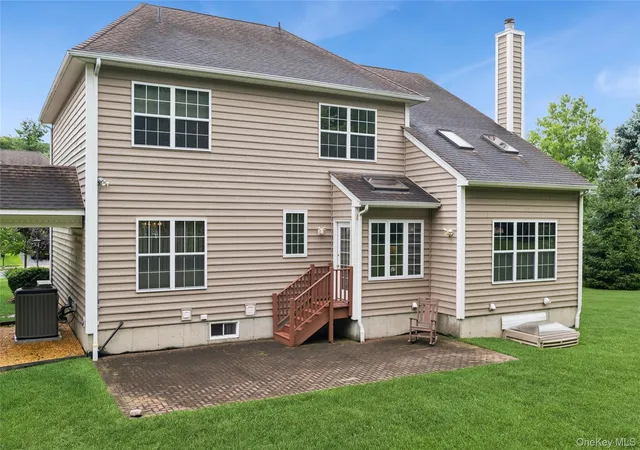 5th image of 415 Vassar Pl, Fishkill, NY 12524 | MLS# 1026164