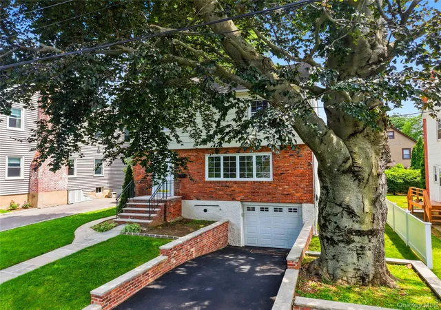 Photo 3 of Sale Pending at 144 Bell Rd, Eastchester, NY 10583 | MLS# 1026179 | Listing updated on 2026-09-30