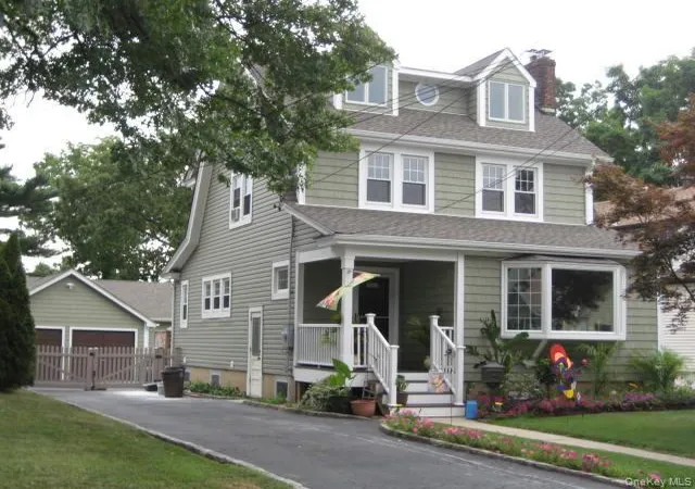 1st image of 137 Sycamore St, Hempstead, NY 11552 | MLS# 1026183