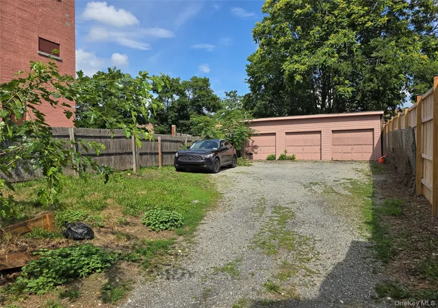 45th image of 17 N Clover St, Poughkeepsie, NY 12601 | MLS# 1026212