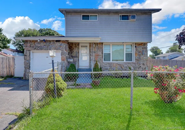2nd image of 105 Madison Ave, Brentwood, NY 11717 | MLS# 1026218