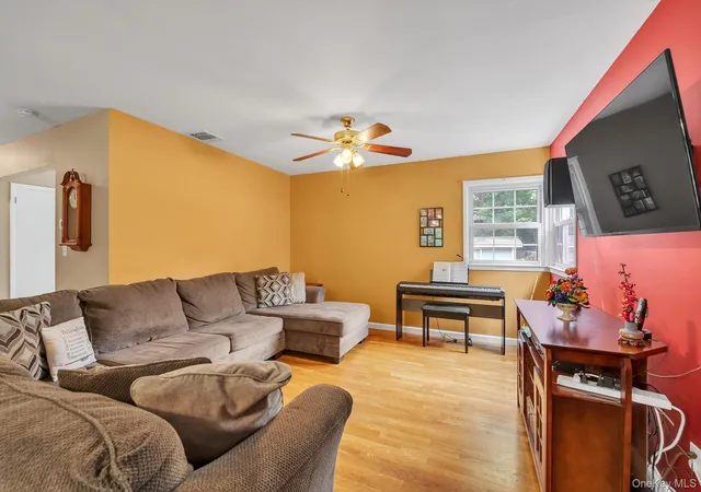 Photo 3 of Sale Pending at 202b 1st Street, East Northport, NY 11731 | MLS# 1026250 | Listing updated on 2026-08-11