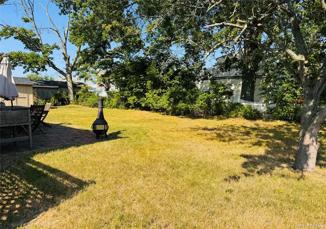 Photo 4 of Sale Pending at 561 Ctr Dyre Ave, Islip, NY 11795 | MLS# 1026261 | Listing updated on 2026-07-30