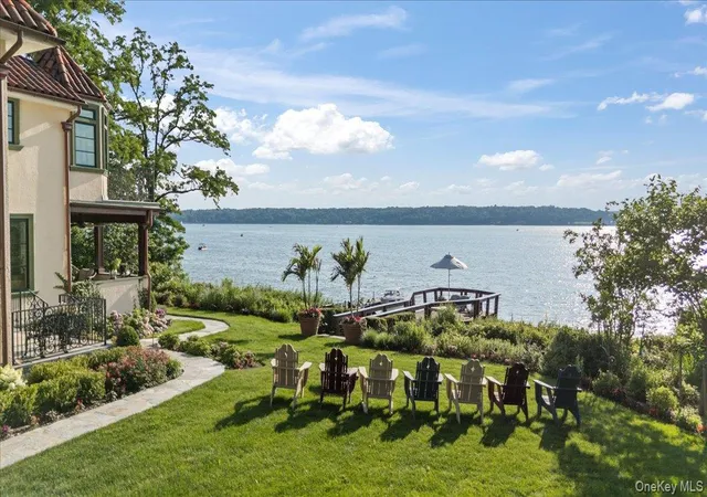 Photo 4 of Single family home for sale at 353 Centre Is Rd, Oyster Bay, NY 11771 | MLS# 1026267 | Listing updated on 2026-07-20