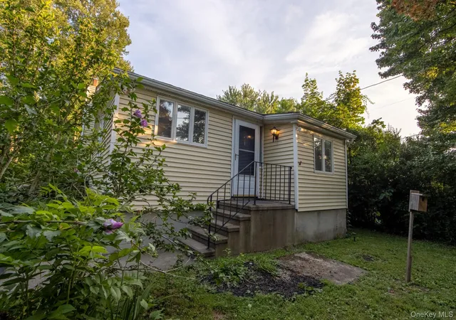 Photo 4 of Sale Pending at 7 Horton Rd, Kent, NY 10512 | MLS# 1026279 | Listing updated on 2026-08-27