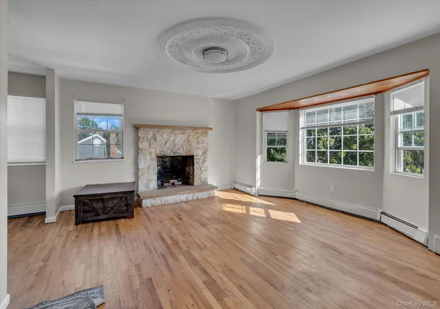 Photo 2 of Single family home for sale at 39 Elder Ave, Brookhaven, NY 11738 | MLS# 1026309 | Listing updated on 2026-10-07
