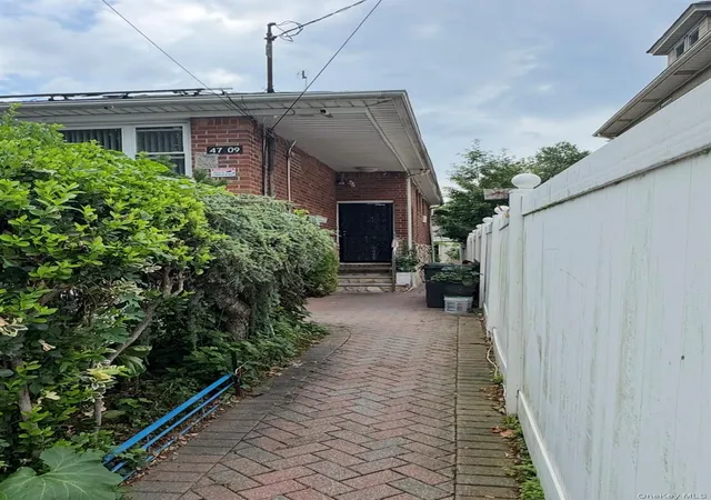 Photo 2 of Single family home for sale at 4709 156th Street, Flushing, NY 11355 | MLS# 1026312 | Listing updated on 2026-07-16