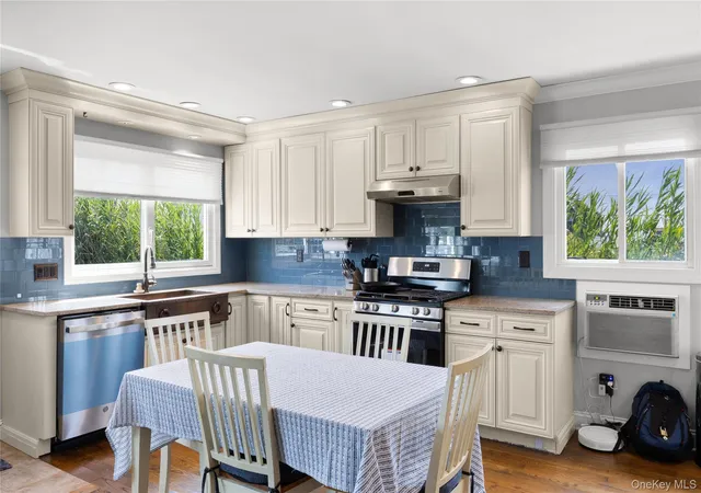 Photo 3 of Sale Pending at 7 Edwards Dr, Brookhaven, NY 11967 | MLS# 1026337 | Listing updated on 2026-08-10