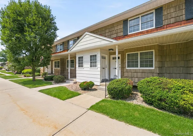 Photo 1 of Condo for sale at 1840 Crompond Rd #6C3, Peekskill, NY 10566 | MLS# 1026343 | Listing updated on 2026-08-28