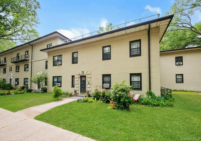 2nd image of 62 Manchester Rd #2L, Eastchester, NY 10709 | MLS# 1026356