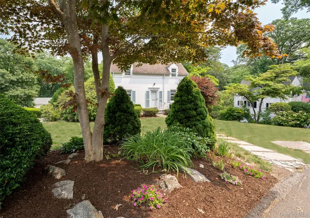 Photo 3 of Sale Pending at 21 Braxmar Dr S, Harrison, NY 10528 | MLS# 1026359 | Listing updated on 2026-09-03