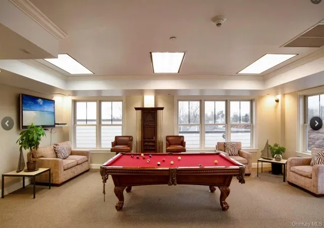 2nd image of 225 Stanley Ave, Mamaroneck, NY 10543