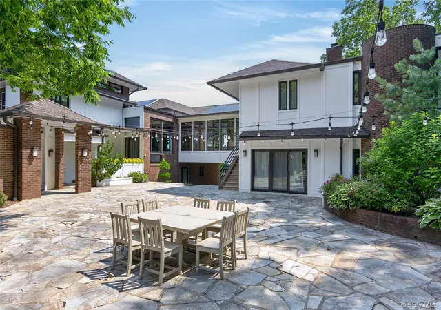 Photo 2 of Single family home for sale at 235 Cleft Rd, Oyster Bay, NY 11765 | MLS# 1026372 | Listing updated on 2026-10-08