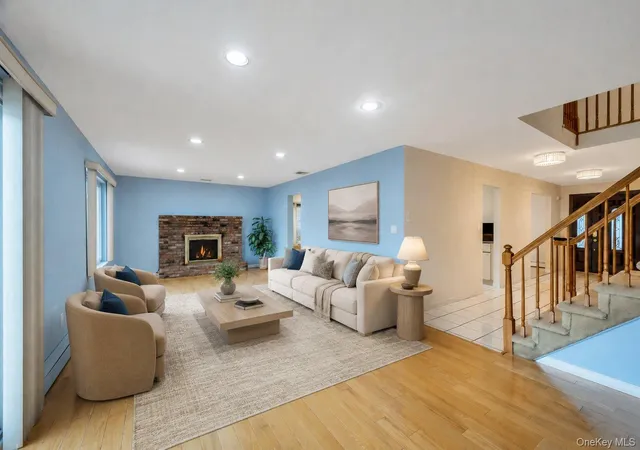 Photo 3 of Sale Pending at 111 Melanie Dr, Hempstead, NY 11554 | MLS# 1026377 | Listing updated on 2026-08-29