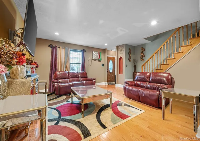 Photo 4 of House for sale at 5109 69th Street, New York, NY 11377 | MLS# 1026386 | Listing updated on 2026-09-29