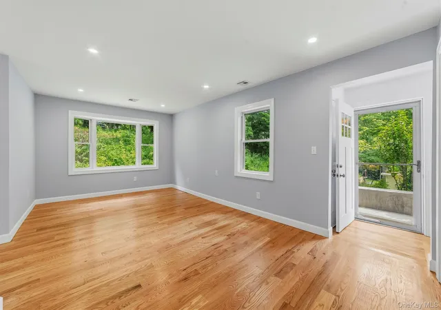 Photo 2 of Single family home for sale at 4 Narcissus Dr, Somers, NY 10541 | MLS# 1026397 | Listing updated on 2026-08-30