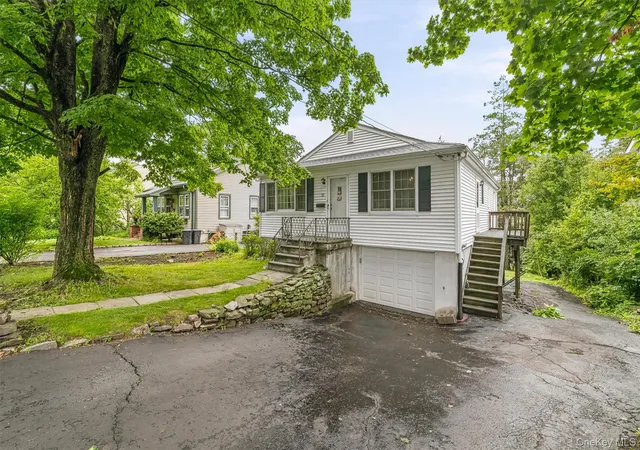 Photo 2 of Sale Pending at 55 Sunset Dr, Croton On Hudson, NY 10520 | MLS# 1026398 | Listing updated on 2026-09-02