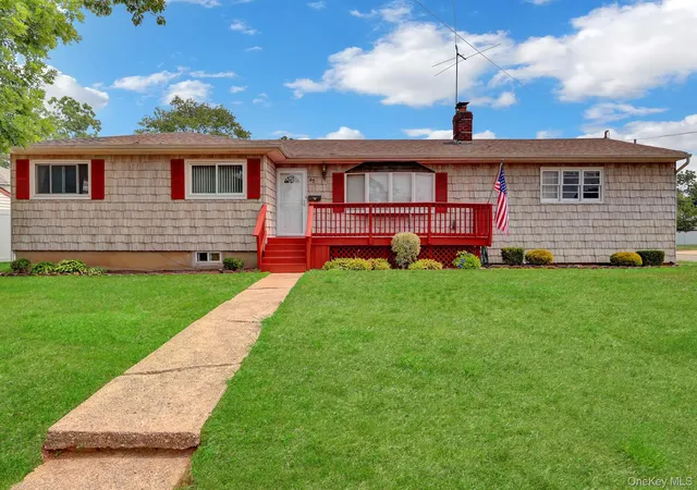 26th image of 47 Whittier Ave, Babylon, NY 11703 | MLS# 1026429