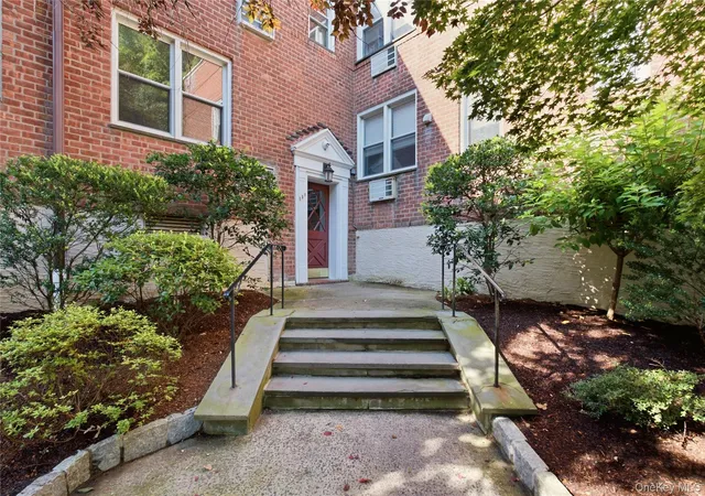 1st image of 309 Palmer Terrace #1F, Mamaroneck, NY 10543 | MLS# 1026430