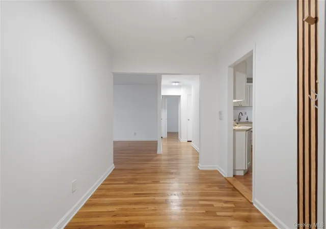 2nd image of 309 Palmer Terrace #1F, Mamaroneck, NY 10543 | MLS# 1026430