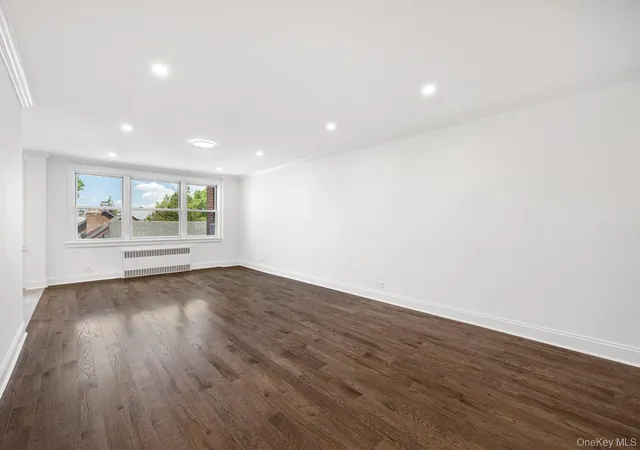 Listing Photo 5 - Condo for sale in building located at 69-45 108Th St, New York, NY 11375 - Unit #4F