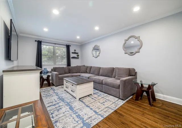 Photo 3 of Condo for sale at 3 N Lewis Pl, Rockville Centre, NY 11570 | MLS# 1026454 | Listing updated on 2026-07-16