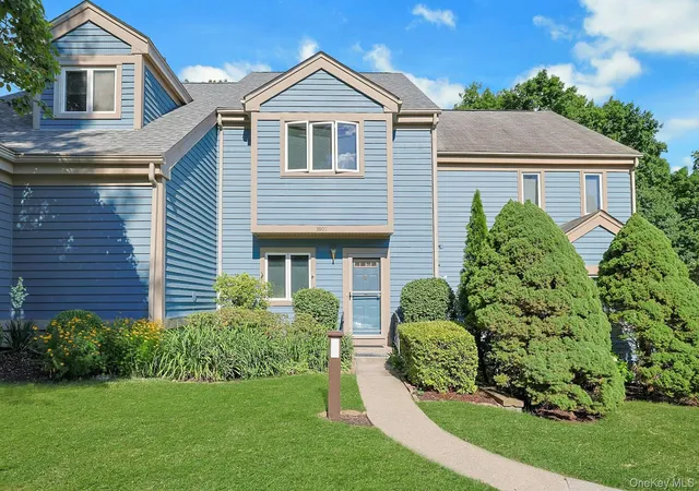Photo 1 of Single family home for sale at 3902 Hickory Ct, Peekskill, NY 10566 | MLS# 1026457 | Listing updated on 2026-09-19