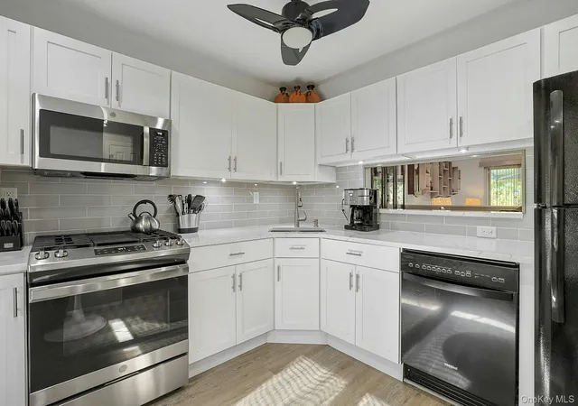 Photo 2 of Single family home for sale at 3902 Hickory Ct, Peekskill, NY 10566 | MLS# 1026457 | Listing updated on 2026-08-16
